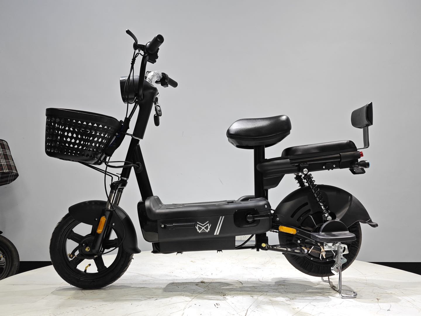 Bicicleta Scooter Elétrica MW Modelo PP - Detalhe do Painel